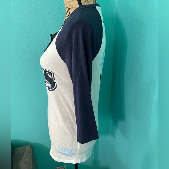 EUC PINK Victoria’s Secret Sequined Rays Baseball T-shirt - Picture 2 of 6